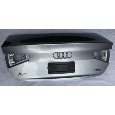 Tampa Traseira Audi A4 1.8 2015 2016 Original (prata)
