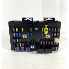 Caixa Fusível Gm Captiva 2.4 2010 Original