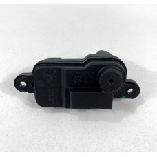 Trava Portinhola Volkswagen Jetta Gli 2022 - Original