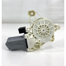 Motor Vidro Dianteiro Direito Vw Jetta Gli 2022 - Original