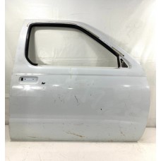 Porta Dianteira Direita Nissan Frontier 2002 A 2006 Dianteira Direita Branco