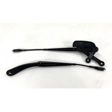 Par Braço Limpador Parabrisa Mercedes Cla 45 2015 Original Esquerdo